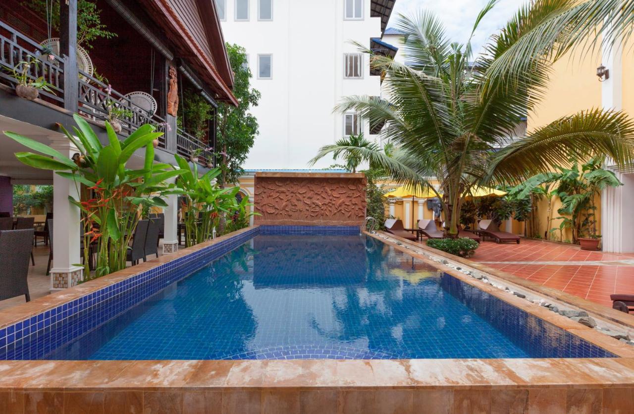 Hotel Paris Angkor Boutique Ciudad de Siem Riep Exterior foto